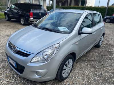Hyundai i20 1.2 5p. Comfort Grigio usata Giarre