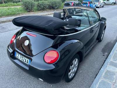 Volkswagen New Beetle 1.9 TDI 105CV Cabrio Nero usata Nichelino