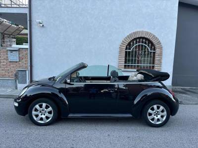 Volkswagen New Beetle 1.9 TDI 105CV Cabrio Nero usata Nichelino