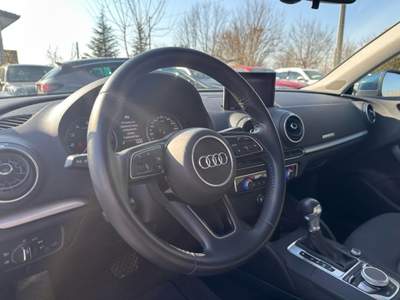 Audi A3 30 g-tron S tronic Sport   TG FX348ZE Blu/Azzurro usata Oderzo