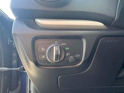 Audi A3 30 g-tron S tronic Sport   TG FX348ZE Blu/Azzurro usata Oderzo