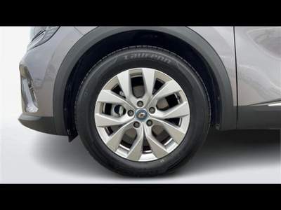 Renault Captur 1.6 E-Tech hybrid Intens 145cv auto Grigio usata Lecce