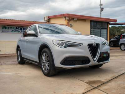 Alfa Romeo Stelvio 2.2 t Business Q4 190cv auto Argento usata Ispica