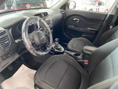 Kia Soul 1.6 CRDi You® Soul Rosso usata OSSONA