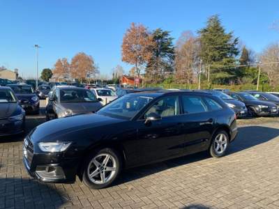 Audi A4 Avant 30 TDI/136 CV S tronic Nero usata Treviso