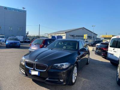 BMW Serie 5 520d d Touring Business aut. Grigio usata Treviso