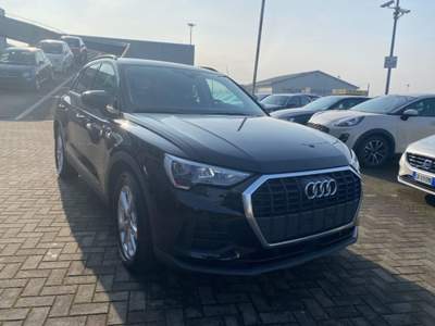 Audi Q3 35 TFSI Business Nero usata Treviso