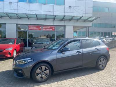 BMW Serie 1 118d d 5p. Sport Grigio usata Treviso