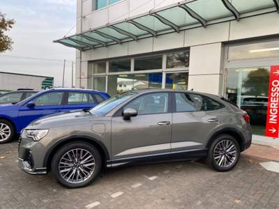 Audi Q3 SPB 45 TFSI e S tronic ibrido plug in 180kw Grigio usata Treviso