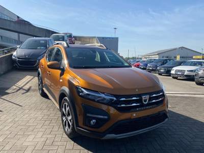 Dacia Sandero Stepway 1.0 TCe 90 CV Comfort Bronzo usata Treviso