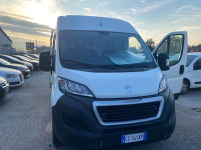 Peugeot Boxer 333 2.2 BlueHDi 140 S&S PLM-TM Furgone Bianco usata Treviso