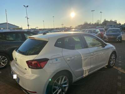 Seat Ibiza 1.0 EcoTSI 95 CV 5 porte FR Bianco usata Treviso