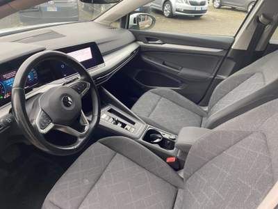 Volkswagen Golf 1.0 eTSI EVO DSG Life Bianco usata Treviso