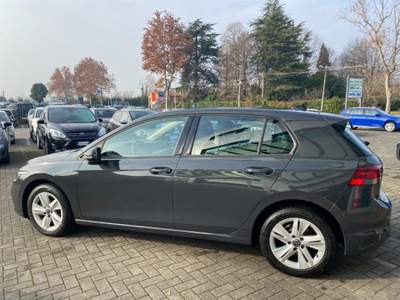 Volkswagen Golf 1.0 eTSI EVO DSG Life Grigio usata Treviso