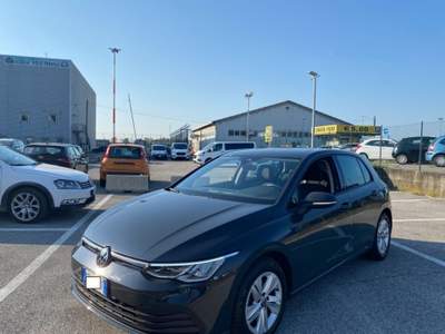Volkswagen Golf 1.0 TSI EVO Life Grigio usata Treviso