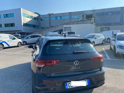 Volkswagen Golf 1.0 TSI EVO Life Grigio usata Treviso