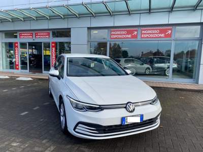 Volkswagen Golf 1.5 TGI DSG Life Bianco usata Treviso