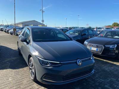 Volkswagen Golf 2.0 TDI MOVE150 CV DSG SCR Life Grigio usata Treviso