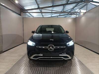 Mercedes-Benz GLA d Automatic Progressive Advanced Nero usata Magenta