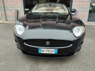 Jaguar XK CONVERTIBILE Nero usata Abano Terme