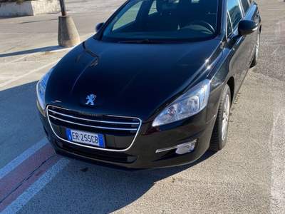 Peugeot 508 vendo bellissma peugeot 508  1600 turbo disel  Nero usata Varese