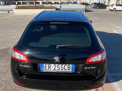 Peugeot 508 vendo bellissma peugeot 508  1600 turbo disel  Nero usata Varese