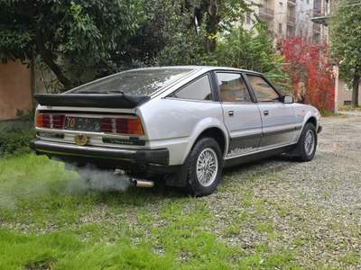 Rover SD1 1 3500 Vanden Plas 8v Grigio usata Cava Manara