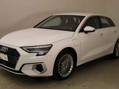 Audi A3 SPB 40 TFSI e S tronic Business Advanced Bianco usata Paruzzaro