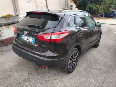 Nissan Qashqai DCI RADAR PELLE NAVI SKY KM CERTIFICATI Nero usata SAN GIORGIO A LIRI
