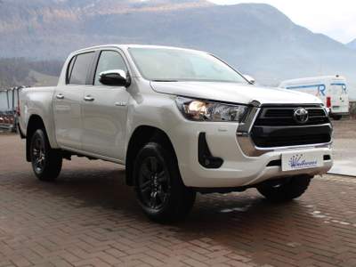 Toyota Hilux 2.4D-4D A/T 4WD Comfort "PRONTA CONSEGNA" Bianco usata Denno