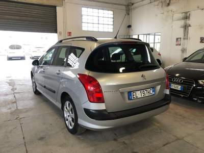 Peugeot 308 1.6 8V HDi 93CV SW Access Grigio usata San Lazzaro di Savena