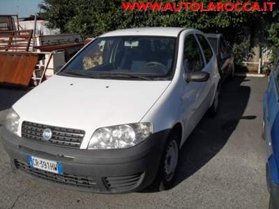 Fiat Punto 1.3 MJT 16V 3p. 4p.ti Active  X  NEOPATENTATI Bianco usata Roma