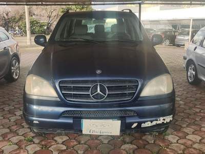 Mercedes-Benz Classe M turbodiesel cat CDI Blu/Azzurro usata Roma