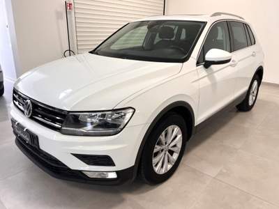 Volkswagen Tiguan 2.0 TDI SCR Business BlueMotion Technology Bianco usata Ghilarza
