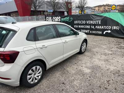 Volkswagen Polo neopatentati Beige usata PARATICO