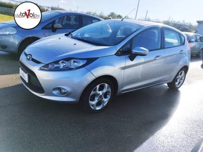 Ford Fiesta 1.4 TDCi 70CV 5 porte Argento usata Gioia del Colle
