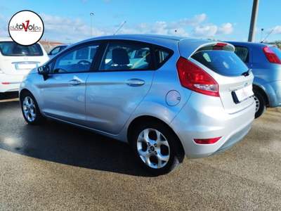 Ford Fiesta 1.4 TDCi 70CV 5 porte Argento usata Gioia del Colle