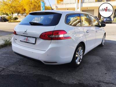 Peugeot 308 BlueHDi 100 S&S SW Business Bianco usata Gioia del Colle