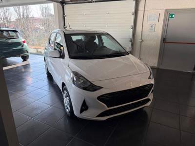 Hyundai i10 1.0 MPI Connectline 63CV / Retrocamera - Km Zero Bianco usata LENTATE SUL SEVESO