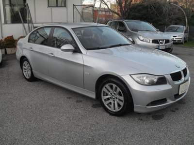 BMW Serie 3 320d d cat Futura Argento usata Roma