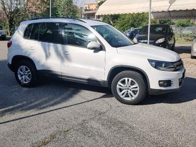 Volkswagen Tiguan 1.4 TSI 122 CV Trend & Fun BlueMotion Technology Bianco usata Roma