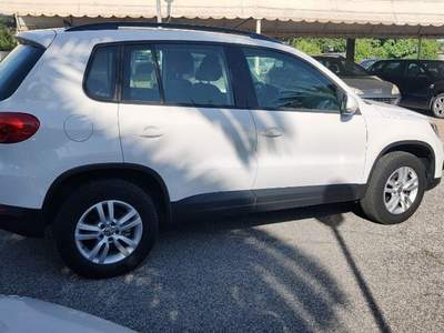 Volkswagen Tiguan 1.4 TSI 122 CV Trend & Fun BlueMotion Technology Bianco usata Roma