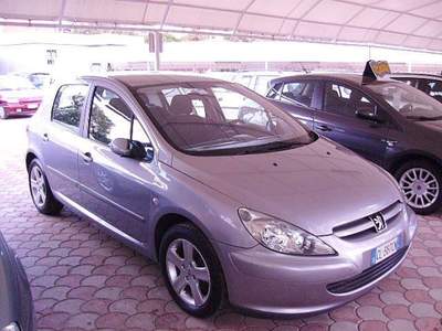 Peugeot 307 2.0 HDI Argento usata Roma