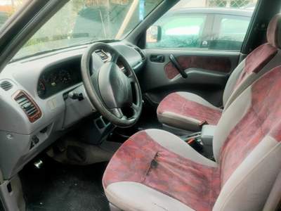 Nissan Terrano II 2.7 Tdi 5 porte SE Verde usata Roma