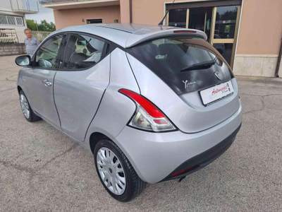 Lancia Ypsilon 1.2 69 CV 5 porte Gold *GPL* Argento usata Grottaminarda