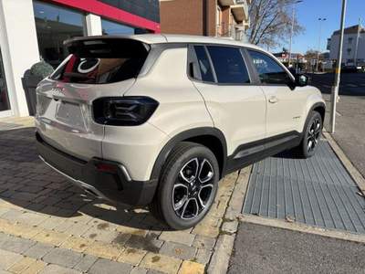 Jeep Avenger 1.2 Turbo Summit FULL LED-APP CONN-CAM-18" Grigio usata Alba