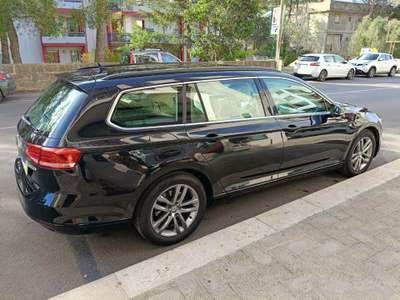Volkswagen Passat 1.6 TDI NEOPATENTATI BlueMotion Technology Nero usata Putignano