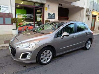 Peugeot 308 1.6 8V HDi 93CV 5p. Active NEOPATENTATI Bronzo usata Putignano Peugeot 308 1.6 8V HDi 93CV 5p. Active NEOPATENTATI Bronzo usata Putignano