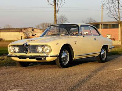 Alfa Romeo 2600 Sprint Sprint Beige usata Cava Manara