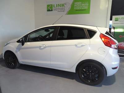 Ford Fiesta 1.2 82CV 5 porte Black & White Edition Bianco usata Telgate